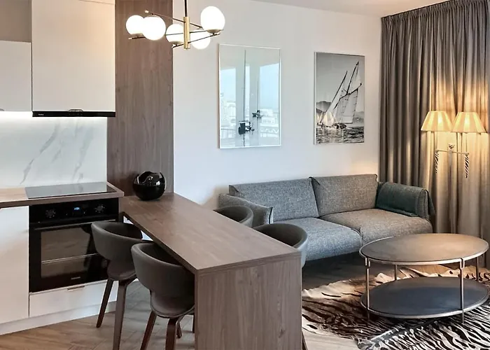 Lägenhet In With Kitchen *